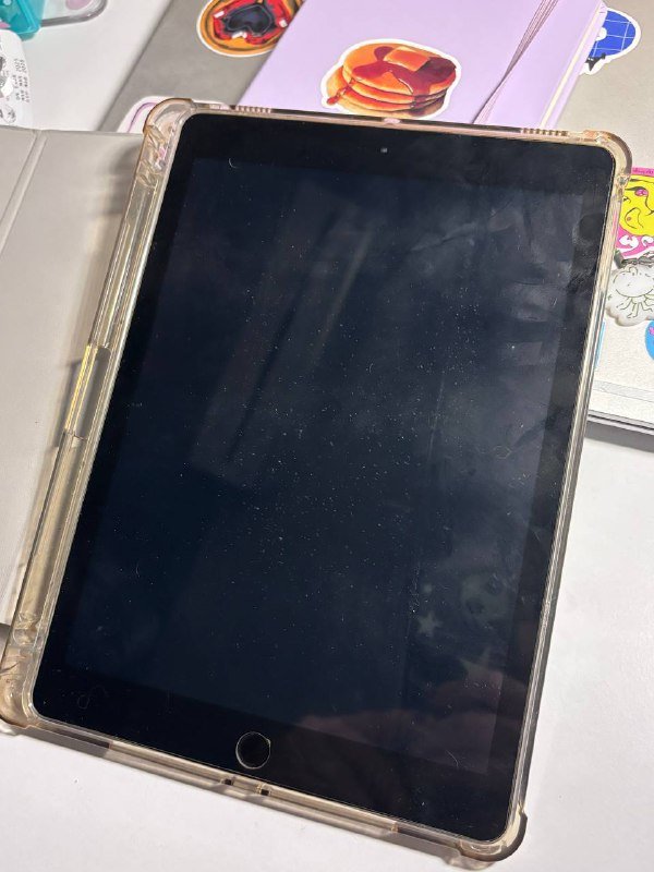 iPad 6 поколения 32 ГБ Wi-Fi 4