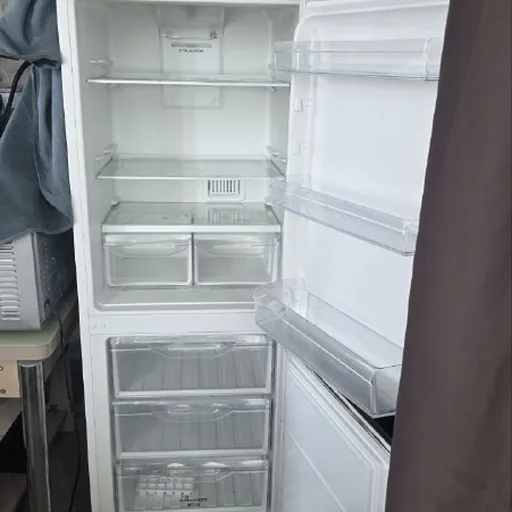Холодильник Indesit