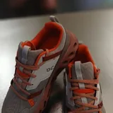 Кроссовки On Running 4