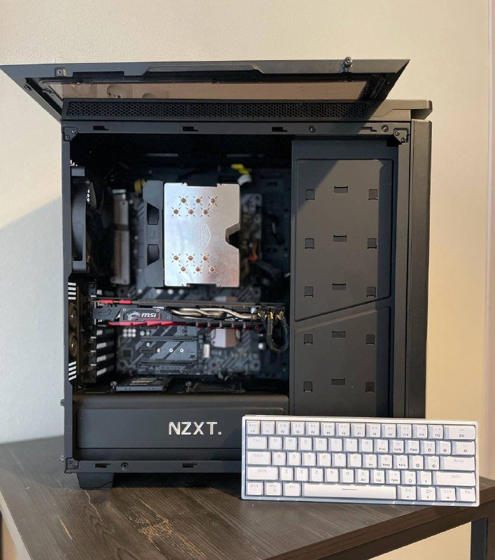 ПК Intel Core i5-7600K, GTX 1080 8ГБ, 32ГБ DDR4, SSD, HDD, монитор BenQ 23.8" 2