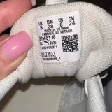 Женские кроссовки Puma 5