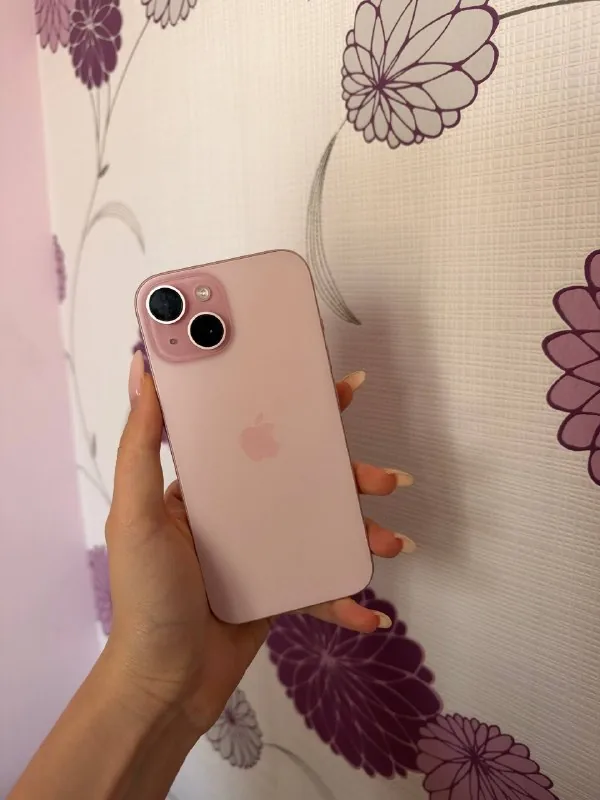 iPhone 15, 128 GB 1