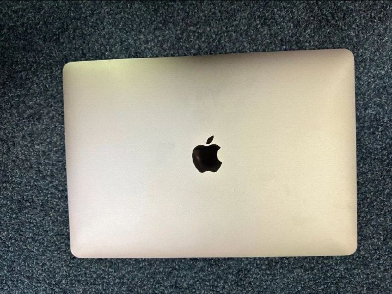 Macbook Air 2019 с зарядкой
