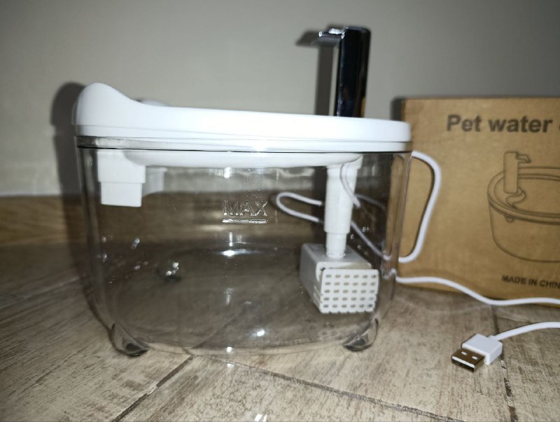 Питьевой фонтан для кошки, собаки 6