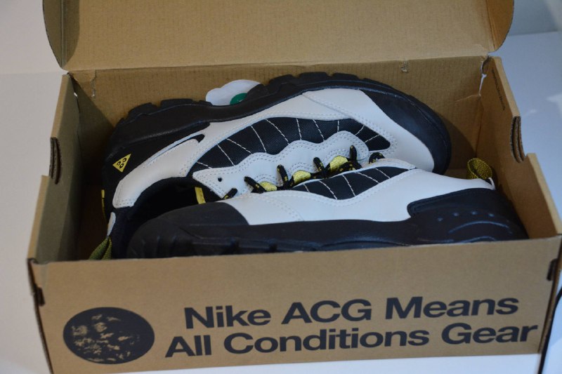 Обувь Nike ACG Air Mada размер US 7 3