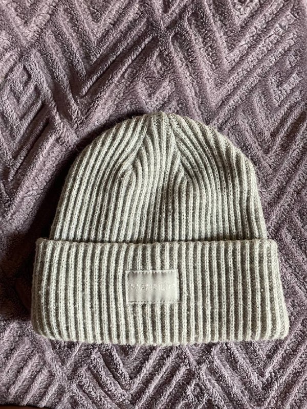 Жилетка Mango, Свитер Tommy Hilfiger, Куртка ZARA, Дубленка Zara, Шапка, Перчатки, Кепки 5