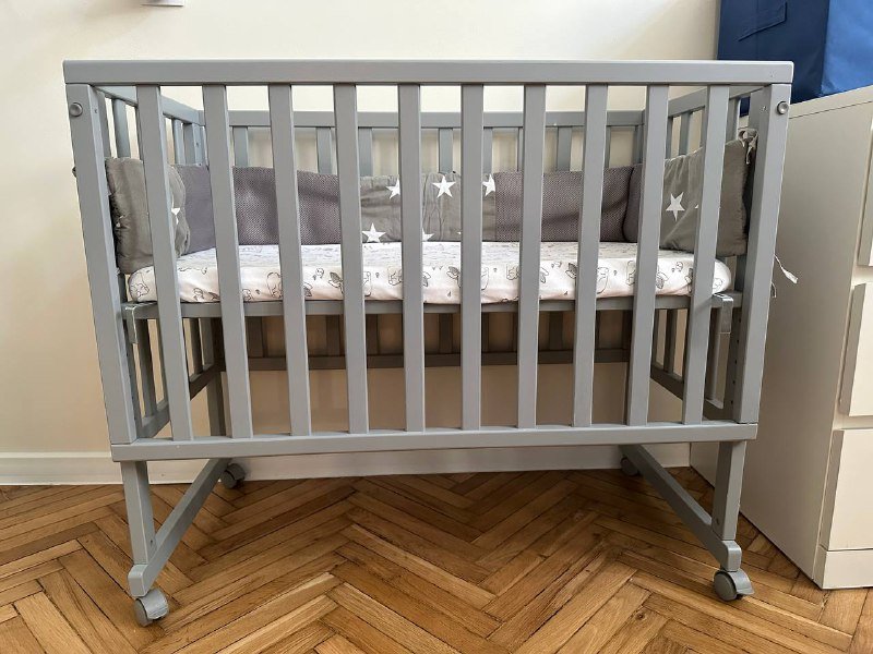 Приставная кроватка до 6 месяцев с матрасом и спальным мешком 2