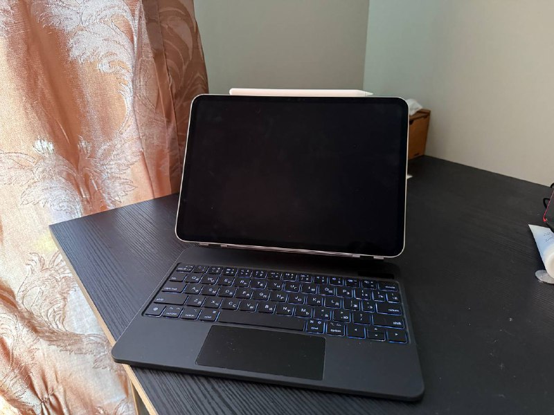 Реплика клавиатуры на Ipad pro m4 2024 11”