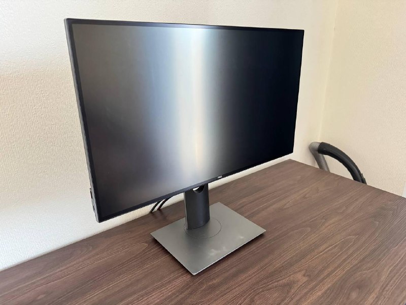 Мониторы Dell, ноутбук HP G8 255, клавиатура Razer, наушники Havit, гриль Redmond, блендер Franko, обогреватель, лампа 7