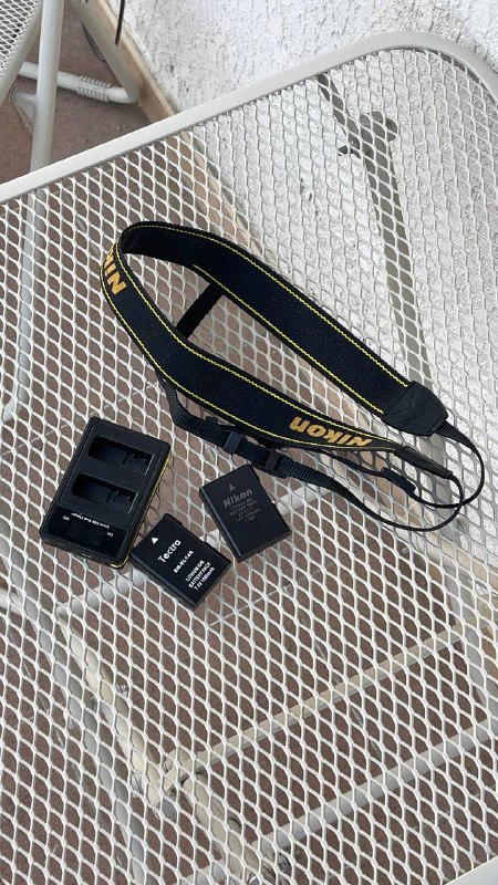 Nikon D5500 mirror camera with accessories 9