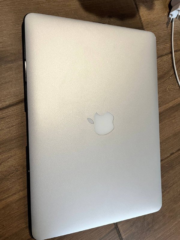 MacBook Air (2010) 2