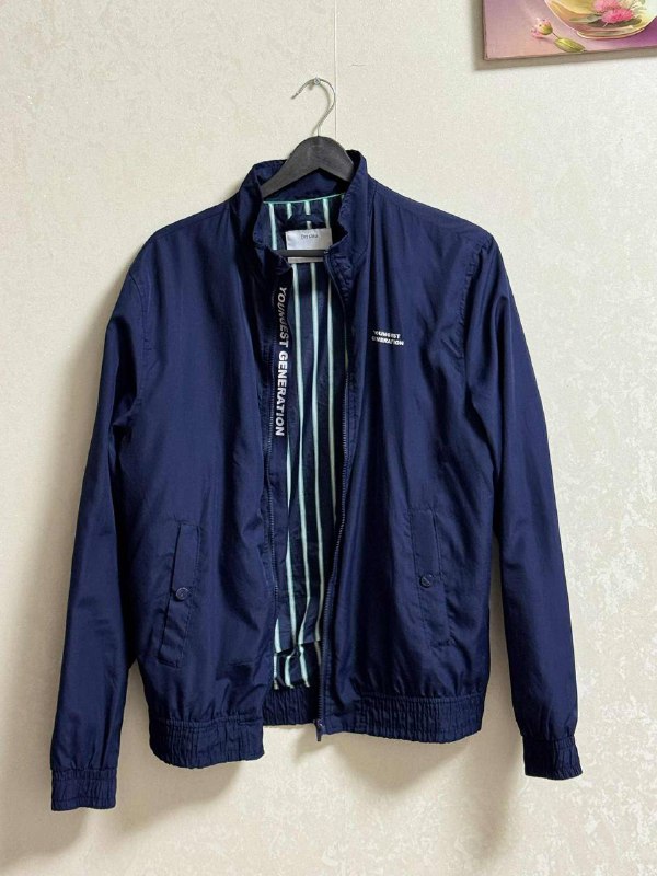 Шорты Adidas, джинсовая куртка, кофта Nike, куртка Bershka, джинсы 8