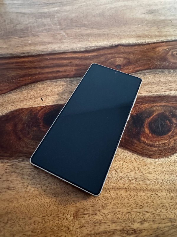 Samsung S25 ultra 256Gb 2