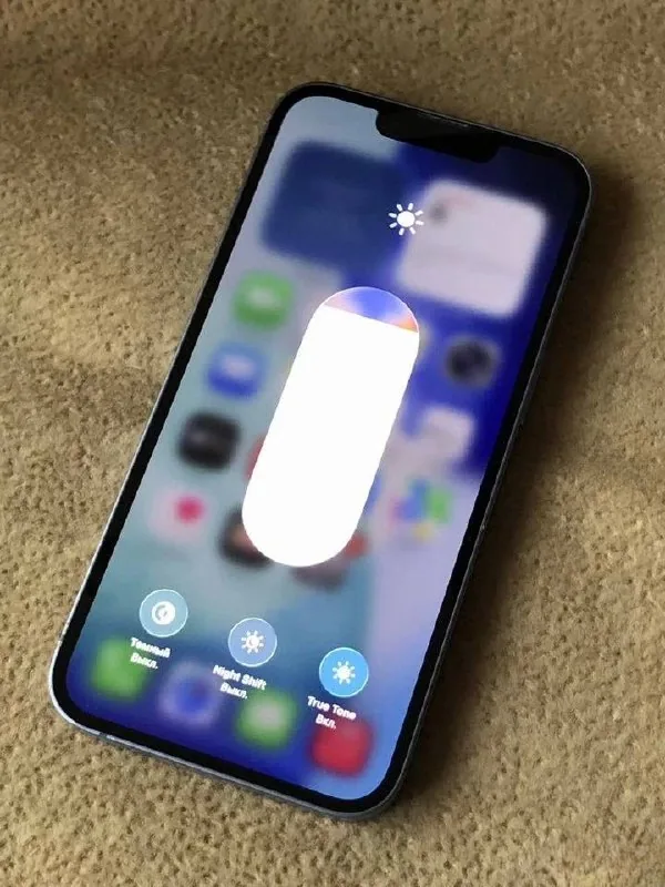 iPhone 14, 128GB 1