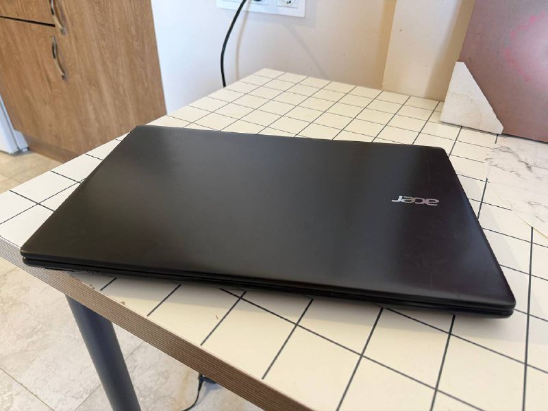 Acer Aspire E5-531G ноутбук с неработающей клавиатурой 3