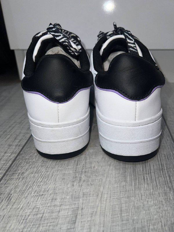 Женские кожаные кеды Tommy Jeans на платформе 3