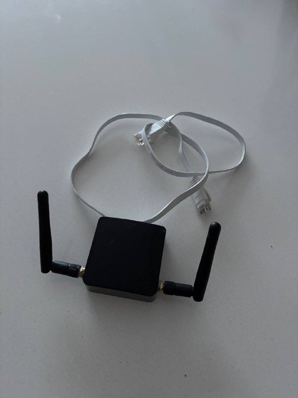 Роутер GL-iNet GL-AR300M