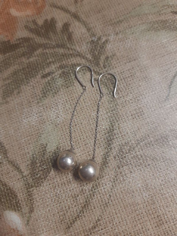 Мужской свитер XL, серебряные серьги, елочные игрушки 2