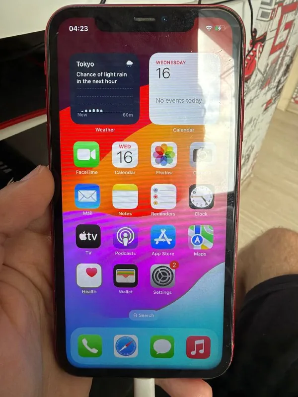 iPhone 11 64GB PRODUCT RED 1