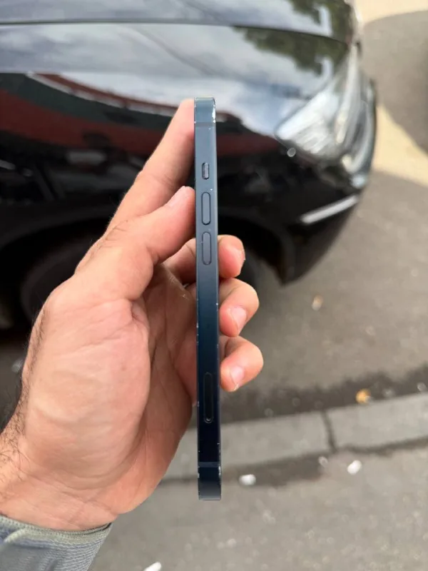 iPhone 13, 128 ГБ 1