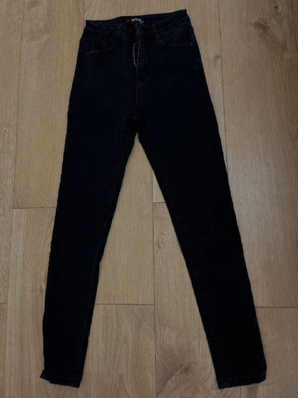 Черные скини джинсы 3