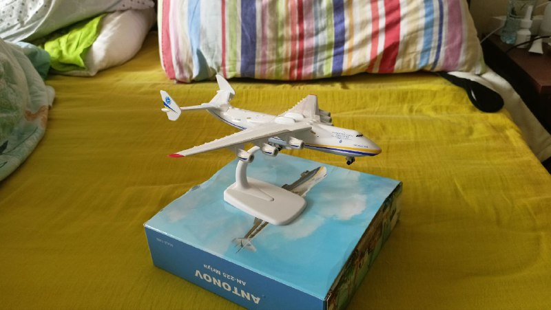 АН-225 Мрия, Boeing 747, разные самолёты модели металлические 2