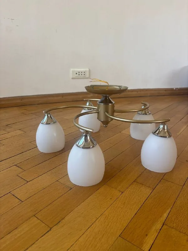 Люстра 1