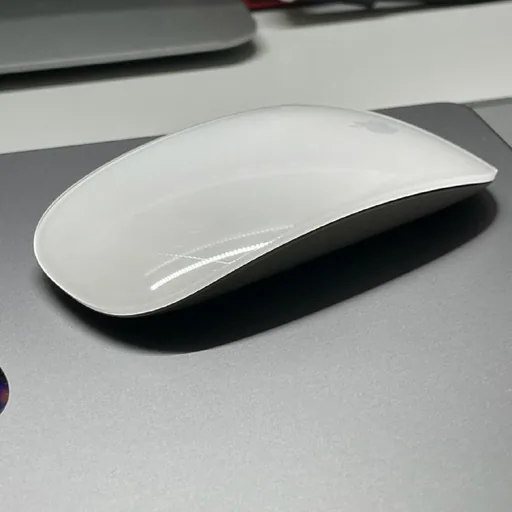 Apple Magic Mouse 2