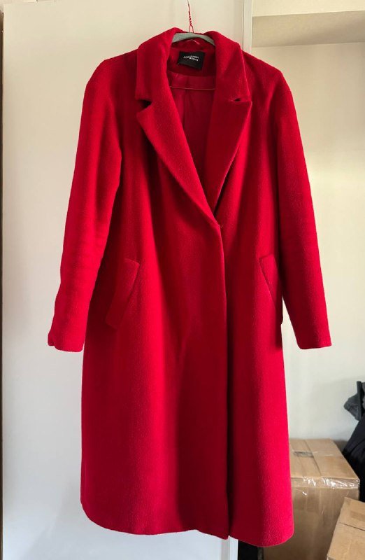 Пальто красное женское