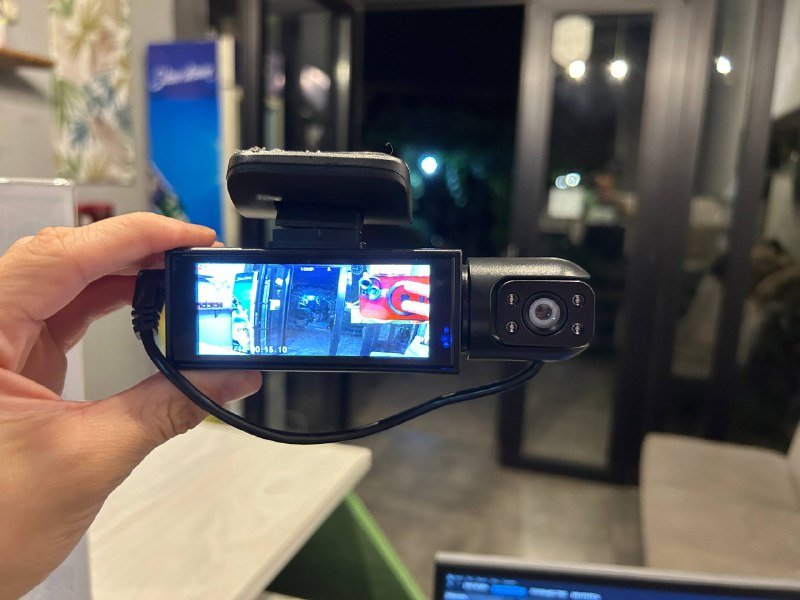 Видеорегистратор с встроенным аккумулятором 2