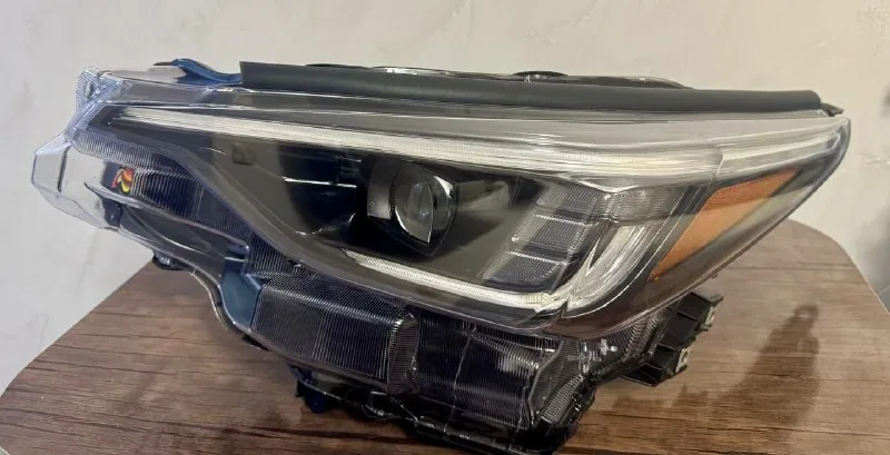 Subaru Crosstrek LED фара 1