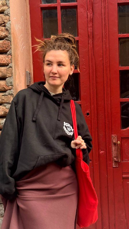 Черный худи adidas размер M