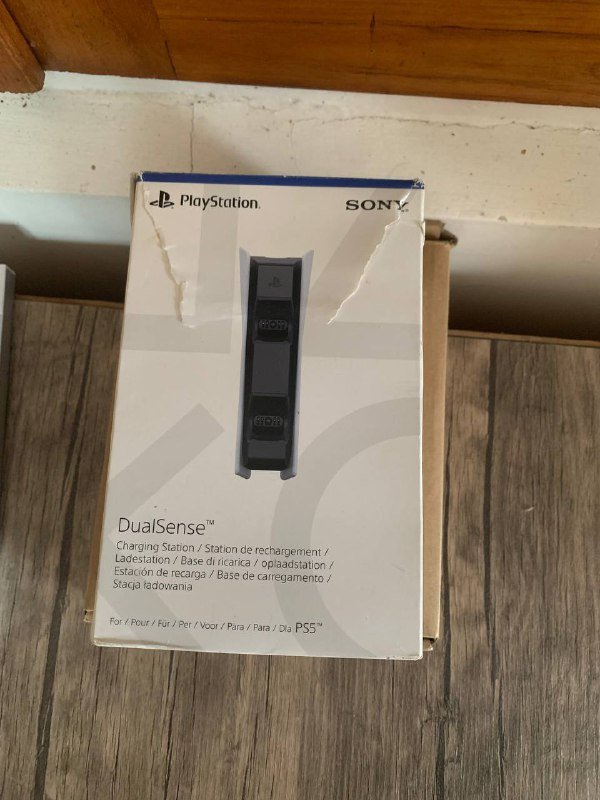 PlayStation 5 DualSense controller charging station new