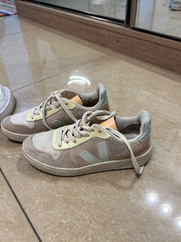 Кеды VEJA женские размер 37 3