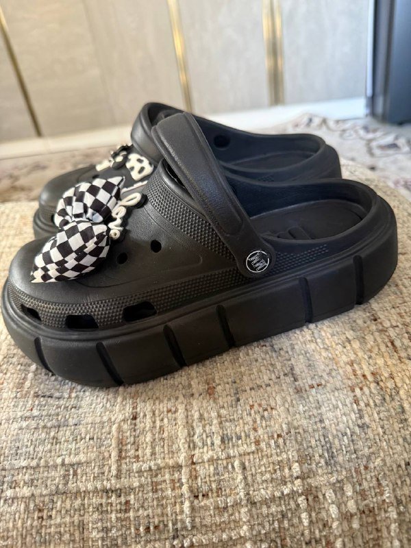 Женские черные сандалии кроксы размер 39 2