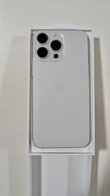 iPhone 15 Pro Max 512GB белый титан