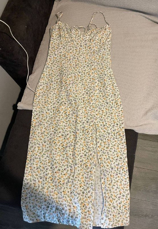 Одежда женская размер S, платья, штаны, кофта, пальто, шорты, джинсовка