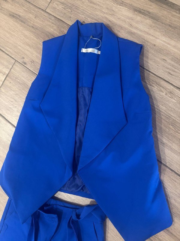 Деловой костюм