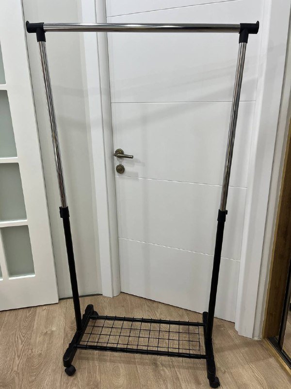 Штанга для одежды из Jysk 2