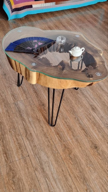 Стол из акации со стеклом 80x60 см 3