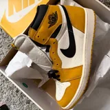 Кроссовки Jordan 1