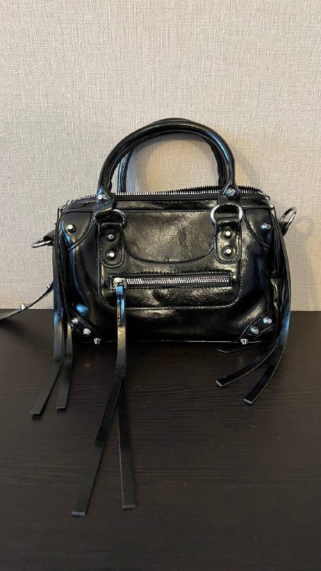 Черная кожзам сумка