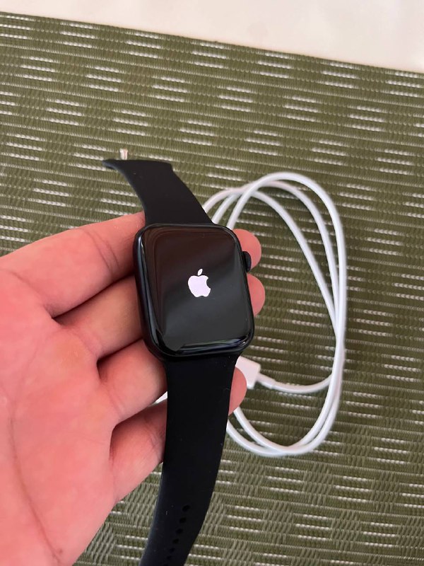 Apple Watch SE 44 2 gen 2023 2