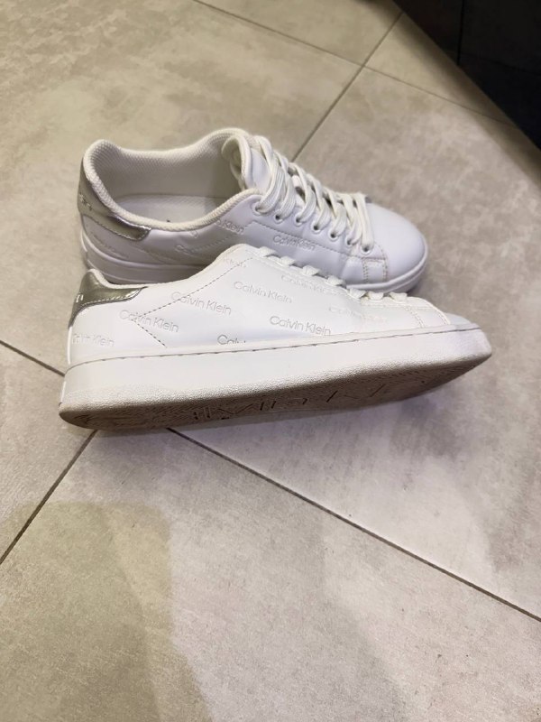 Кроссовки Puma, Calvin Klein, Crocs женские 7
