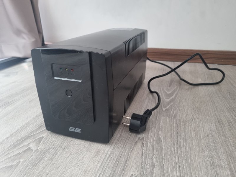 ИБП 2E ED1500 900W