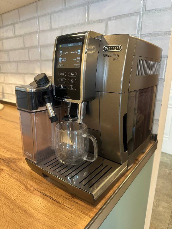 Кофемашина Delonghi Dinamica Plus 3
