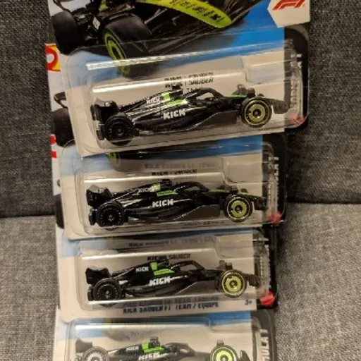 Hot Wheels Formula 1 машинки