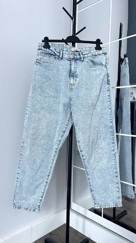 Джинсы мужские