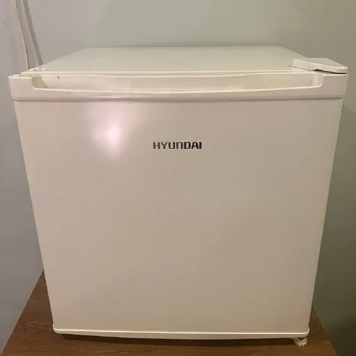 Холодильник Hyundai
