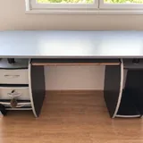 Компьютерный стол, геймерское кресло 2